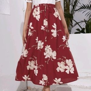 Medium Shein Red Floral Maternity Skirt